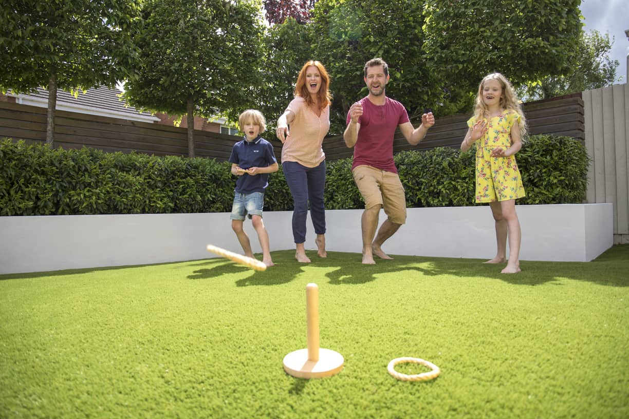 outdoor-play-spaces-using-synthetic-grass-advantage-leisure-turf